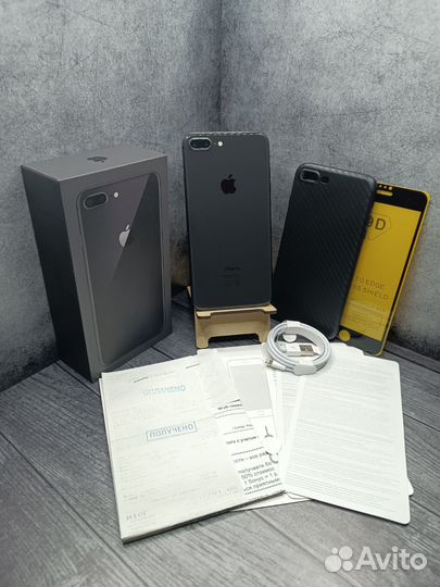 iPhone 8 Plus, 64 ГБ