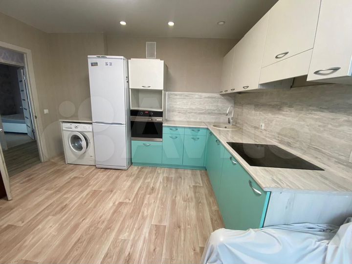 2-к. квартира, 54 м², 12/18 эт.