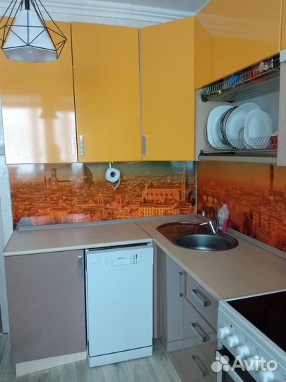 Кухонный гарнитур угловой бу