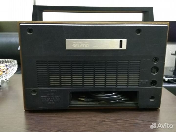 Радиоприемник selena (производство - СССР)