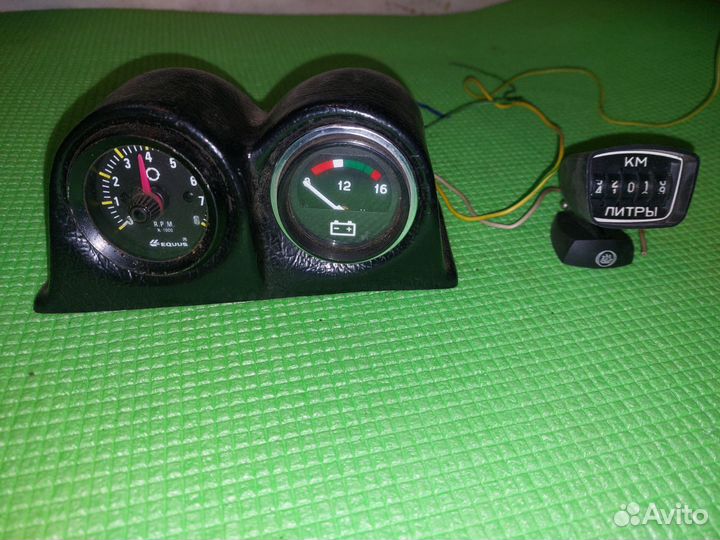 Редкие приборы стрелочные коллекционные