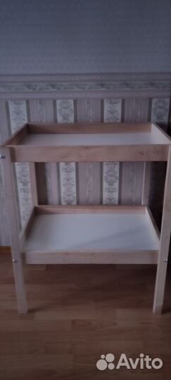 Пелиналтный столик IKEA