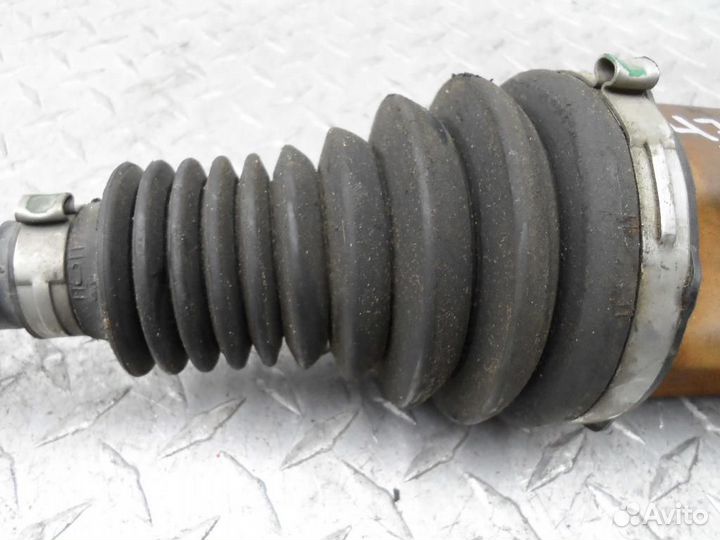 Полуось передняя правая BMW X1