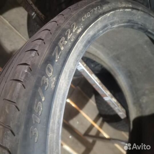 Pirelli P Zero 315/30 R22