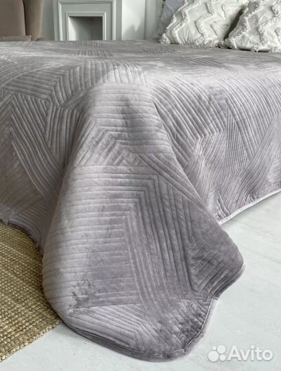 Комплект покрывало с наволочками новый