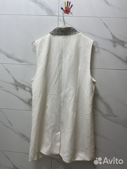 Жакет без рукавов женский