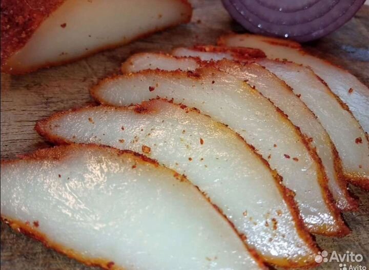 Мясные деликатесы казы, хамон