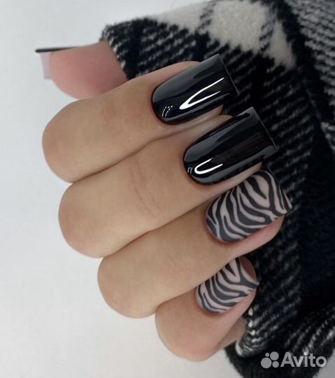 Мастер маникюра