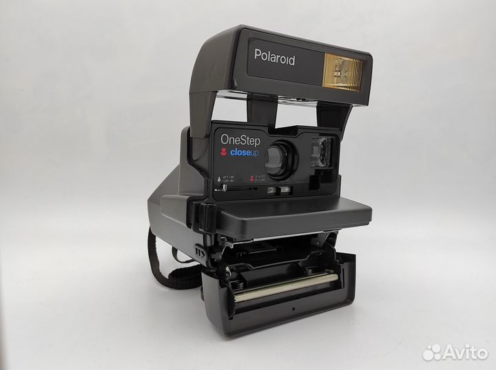 Polaroid Close up 636