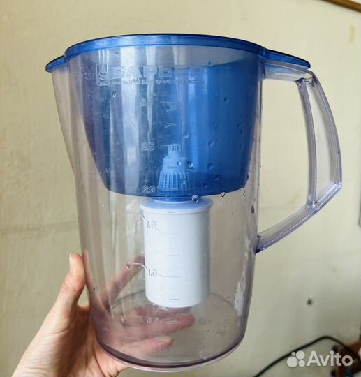 Кувшин для воды барьер