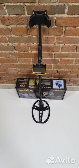 Металлоискатель грунтовый Garrett Apex