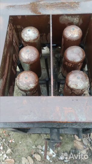 Вибростанок и пластины для изготовления блоков