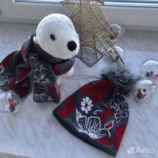 Зимний комплект шапка D26см и шарф