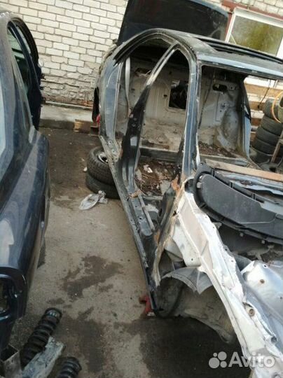 Порог кузовной правый Mercedes S500 W220 M113.960