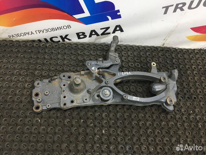 Кронштейн бампера правый Daf XF106