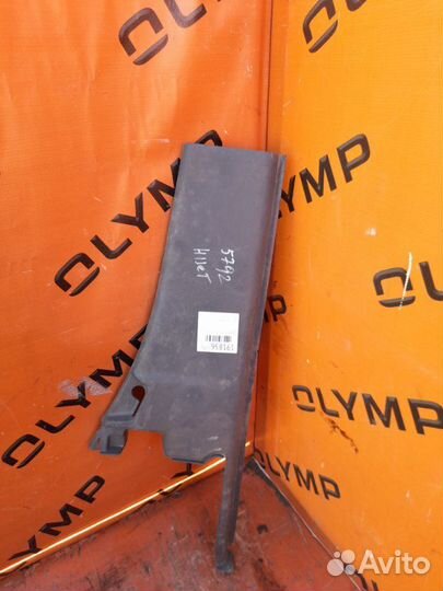 Накладка на стойку кузова Daihatsu Hijet S330V