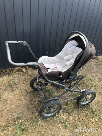 Детская коляска и автокресло