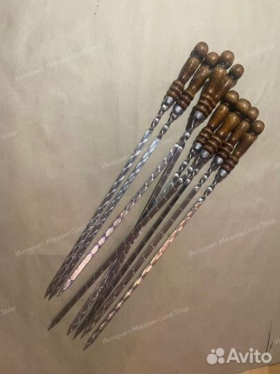 Шампур 400х12х3 мм. с деревянной ручкой