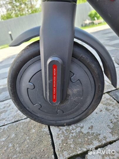 Электросамокат Xiaomi Mi Electric Scooter