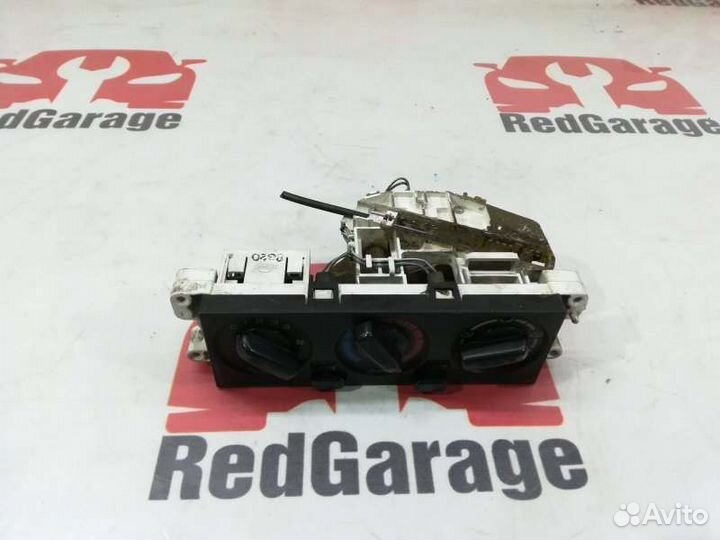 Блок управления климат-контролем Nissan Patrol Y61