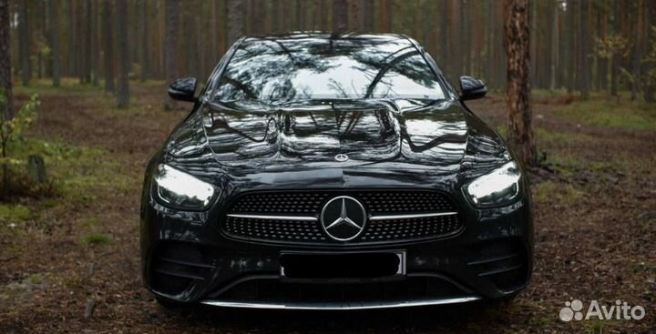 Требуется водитель на бизнес класс Mercedes E