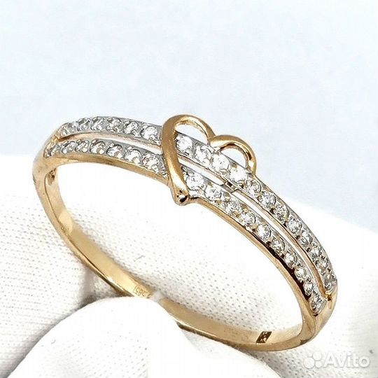 Золотое кольцо с камнем 19р