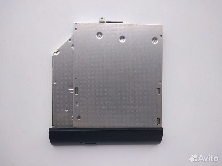 DVD привод модель DS-8A8SH