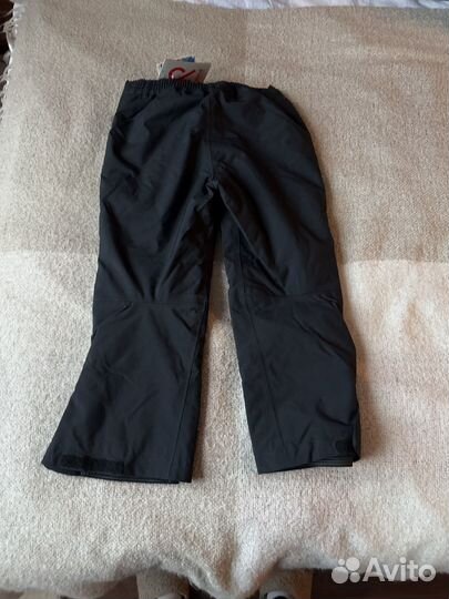 Брюки новве зимние Reima 122 р Черные