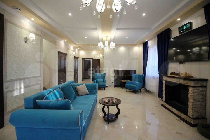 Дом 358,5 м² на участке 7,1 сот.