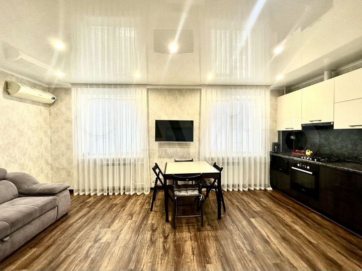 4-к. квартира, 76,5 м², 8/10 эт.