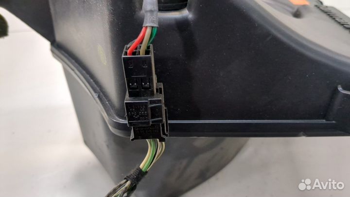 Сабвуфер Mercedes ML W164, 2007