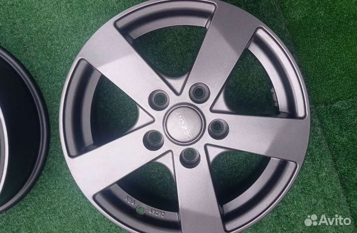 Dezent TD Graphite R15 5/114.3