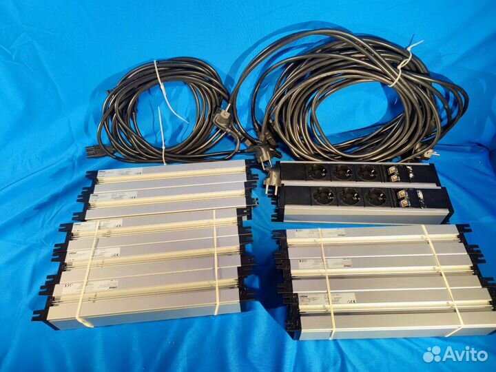 Блок розеток EVOline U-Dock Data Small 960.00.059