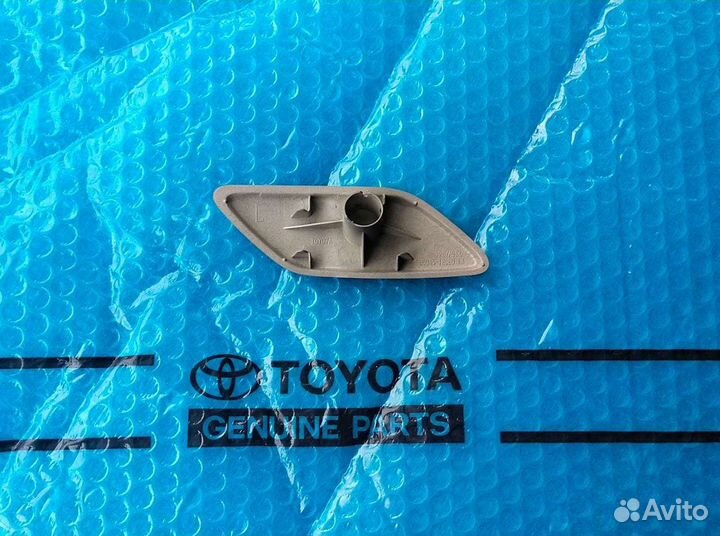 Крышка омывателя фары Королла 150 черная NEW 06-09