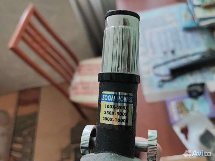 Микроскоп 100-1000х, с светофильтрами и подсветкой