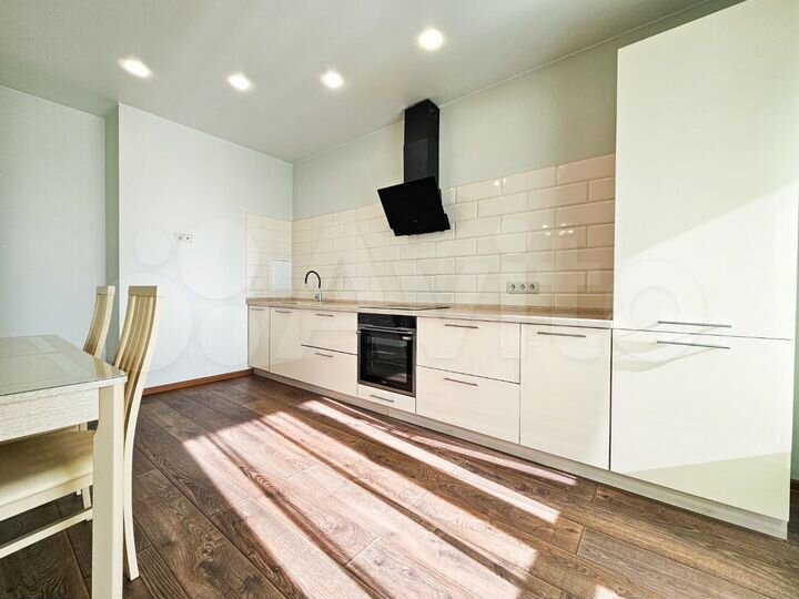 2-к. квартира, 70 м², 16/17 эт.