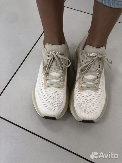 Кроссовки hoka bondi 8