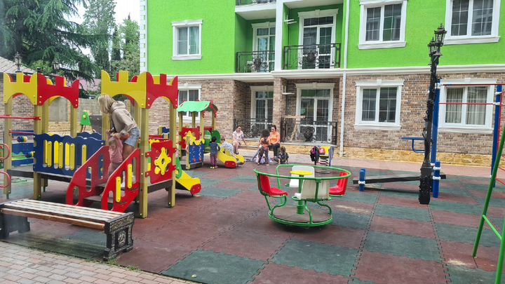 1-к. квартира, 43 м², 1/5 эт.