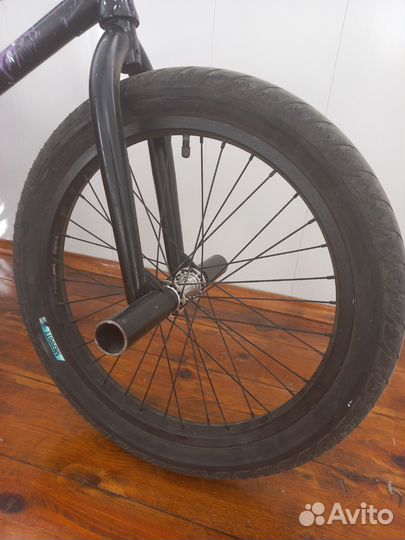 Продам трюковой велосипед BMX (Дербан)