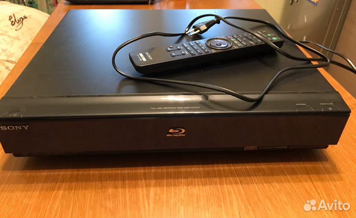 Проигрыватель Blu-ray Sony BDP-S500