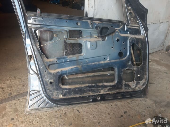 Двери левые chevrolet niva