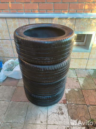 Michelin Pilot Sport 4 SUV 255/45 R19 100V