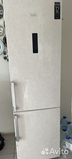 Холодильник hotpoint ariston бу
