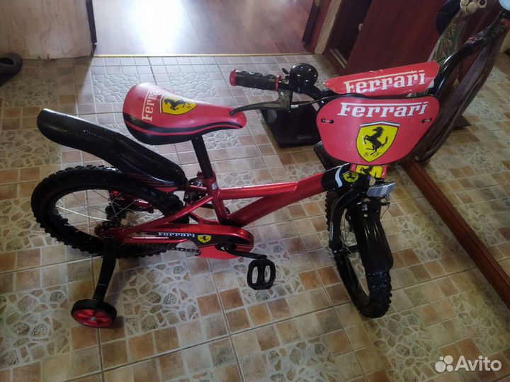 Детский велосипед