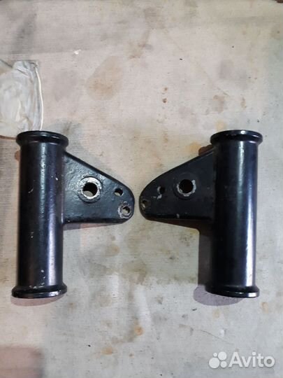 Крепление фары Чезет