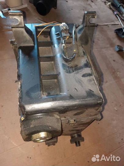 Радиатор кондиционера Volvo S40 рест. 2001