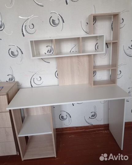 Компьютерный стол олимп,120см