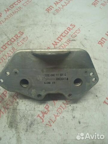 Теплообменник масляного фильтра Audi A6 4F AUK