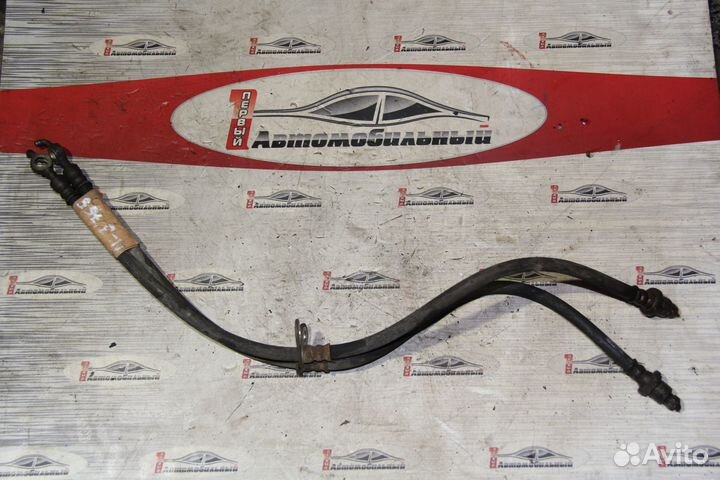 Тормозной шланг перед c Toyota Corolla Spacio NZE1