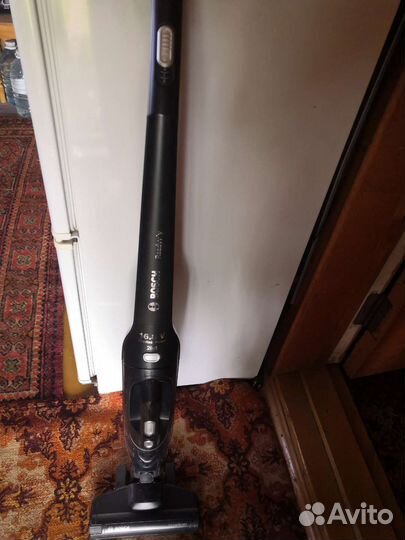 Вертикальный пылесос Bosch